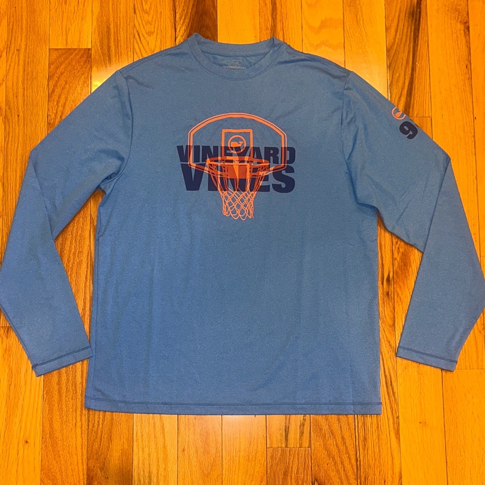 NWOT Vineyard Vines Basketball Performance long sleeve tee size:XL